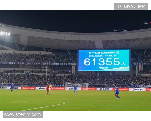 南京足球队引领最新足球意识榜单前十名的精彩表现与分析