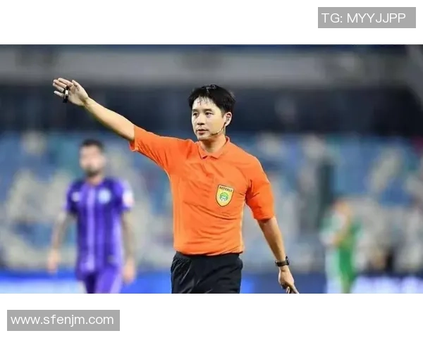 足球明星因涉嫌违法被警方拘留引发球迷热议与媒体关注 足球明星因涉嫌违法被警方拘留引发球迷热议与媒体关注