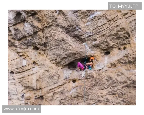 攀岩评论：南京攀岩队的边路渗透得失_1